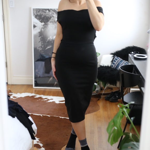 TALULA BODYCON MIDI DRESS - Picture 3 of 9
